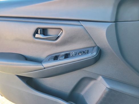 Used 2024 Nissan Sentra S image 20