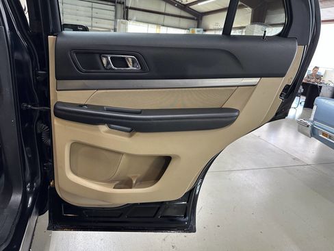 Used 2016 Ford Explorer 4WD image 16