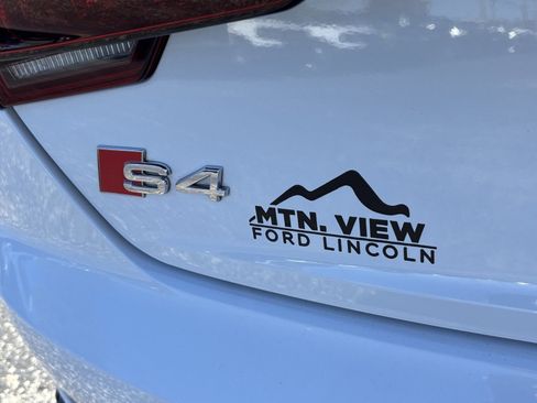 Used 2019 Audi S4 Prestige w/ Prestige Package image 15