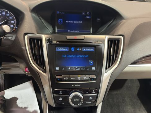Used 2015 Acura TLX image 19