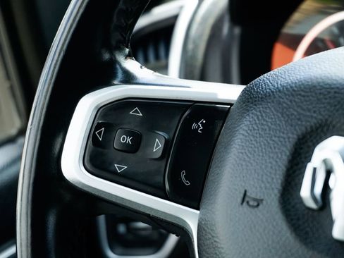 Used 2024 RAM 2500 Big Horn image 21