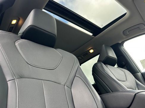 Certified 2023 INFINITI QX60 Luxe w/ Cargo Package FWD image 22