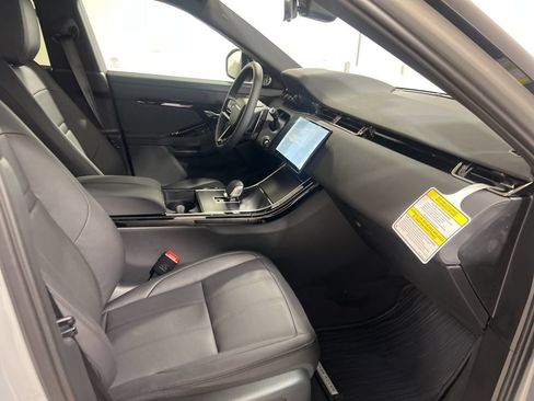 Used 2026 Land Rover Range Rover Evoque Dynamic SE AWD/4WD image 25