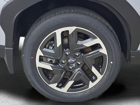 New 2025 Subaru Forester Limited image 8