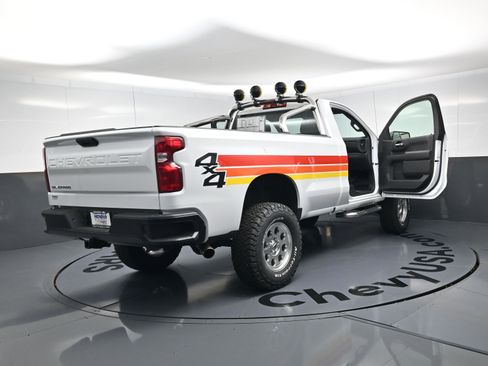 New 2025 Chevrolet Silverado 1500 W/T w/ Trailering Package image 22
