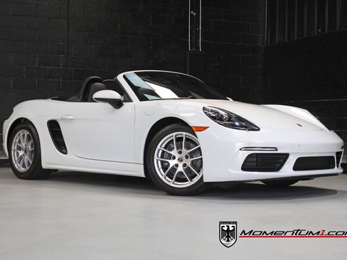 Used 2021 Porsche 718 Boxster w/ Premium Package RWD image 1