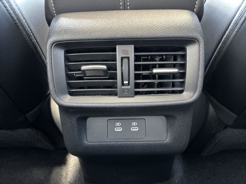 Used 2025 Nissan Murano SV AWD/4WD image 20