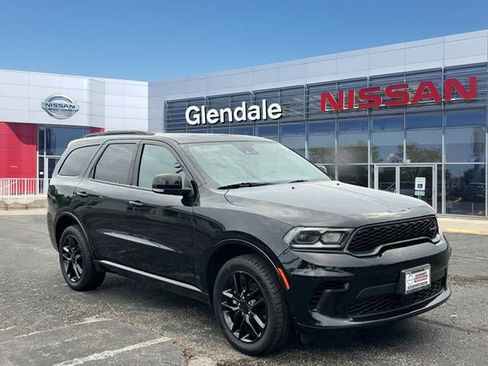 Used 2024 Dodge Durango GT AWD/4WD image 3