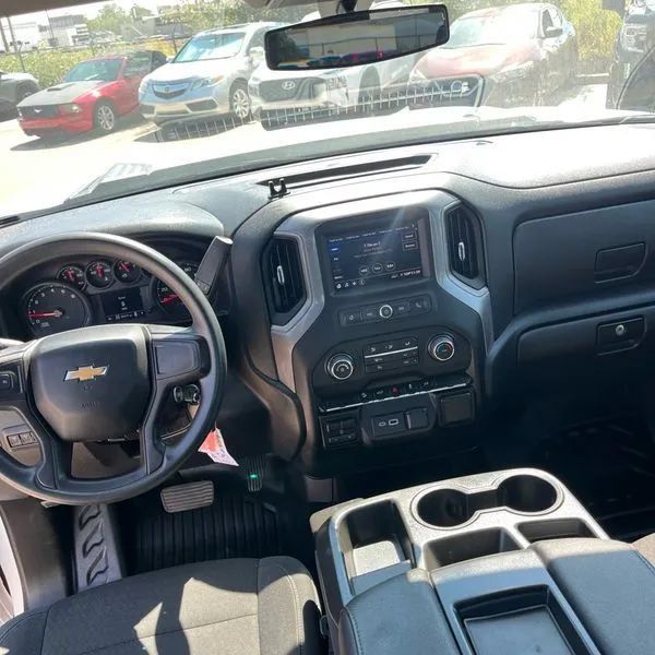 Used 2022 Chevrolet Silverado 2500 W/T w/ WT Fleet Convenience Package AWD/4WD image 25