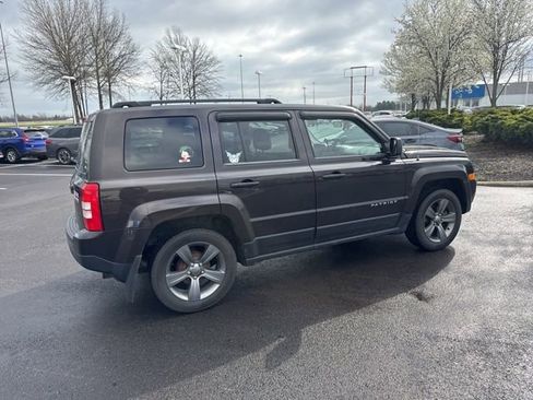 Used 2014 Jeep Patriot High Altitude image 7