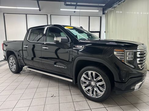 Certified 2022 GMC Sierra 1500 Denali w/ Denali Reserve Package image 3