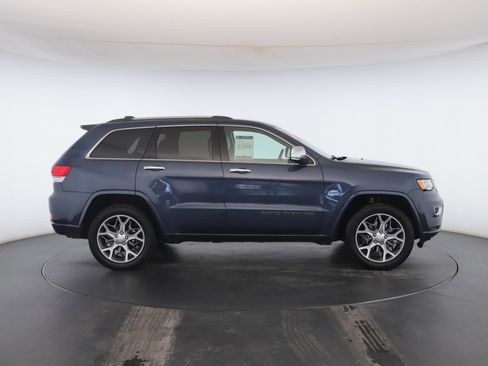 Used 2021 Jeep Grand Cherokee Overland image 22