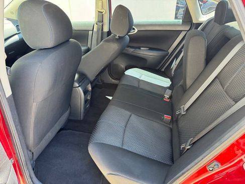Used 2019 Nissan Sentra SR FWD image 13