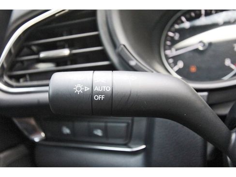 Used 2025 MAZDA CX-30 AWD 2.5 S w/ Preferred Package image 19