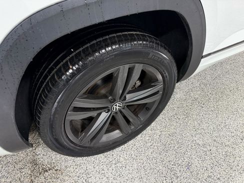 Used 2021 Volkswagen Atlas SEL R-Line image 27