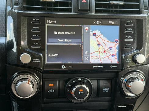 Used 2020 Toyota 4Runner TRD Off-Road Premium w/ Moonroof Package AWD/4WD image 34