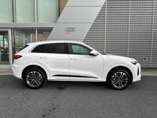 New 2026 Audi Q5 Premium AWD/4WD image 2