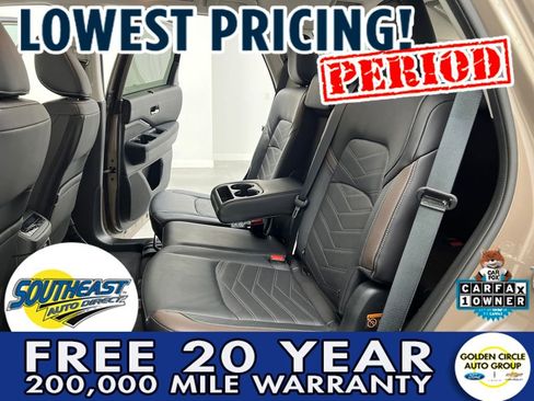 Used 2024 Nissan Pathfinder Platinum w/ Cargo Package image 13