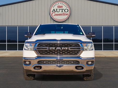 Used 2022 RAM 1500 Big Horn image 2