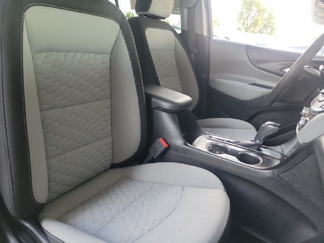 Used 2020 Chevrolet Equinox LS w/ LS Convenience Package FWD image 23