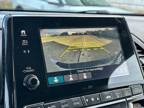Used 2024 Honda Odyssey EX-L image 21