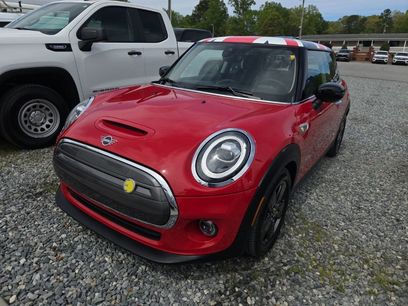 Used 2020 MINI Cooper SE w/ 6.5" Touchscreen Package