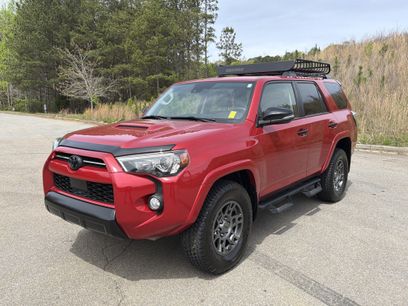 Used 2020 Toyota 4Runner Venture w/ Moonroof Package