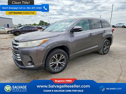 Used 2018 Toyota Highlander LE