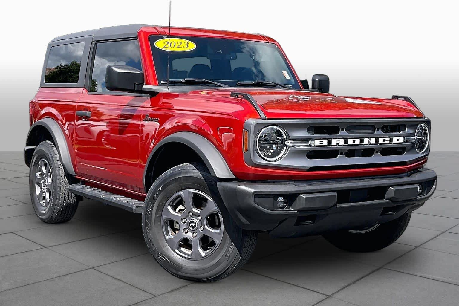 Used 2023 Ford Bronco Big Bend AWD/4WD image 2