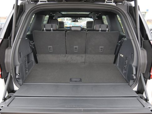 New 2025 Ford Expedition Tremor image 9