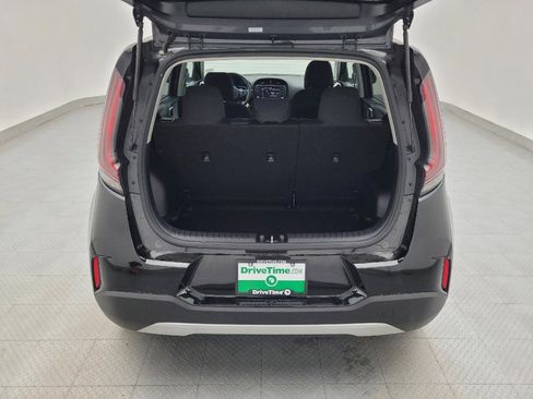 Used 2025 Kia Soul LX w/ LX Technology Package image 29