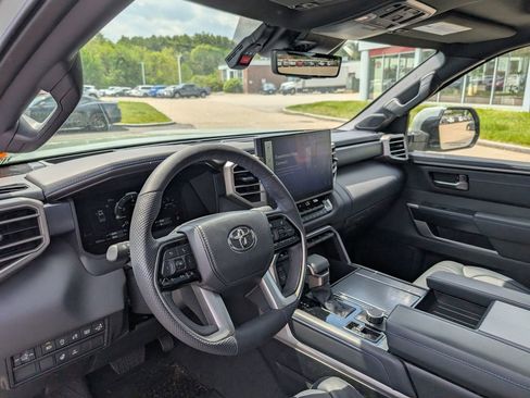 Used 2026 Toyota Tundra Platinum AWD/4WD image 18