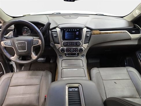 Used 2016 GMC Yukon Denali w/ Open Road Package image 10