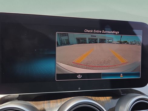 Used 2019 Mercedes-Benz C 300 Sedan image 29