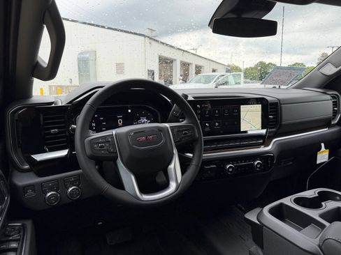 New 2026 GMC Sierra 2500 SLE w/ SLE Value Package; AWD/4WD image 17