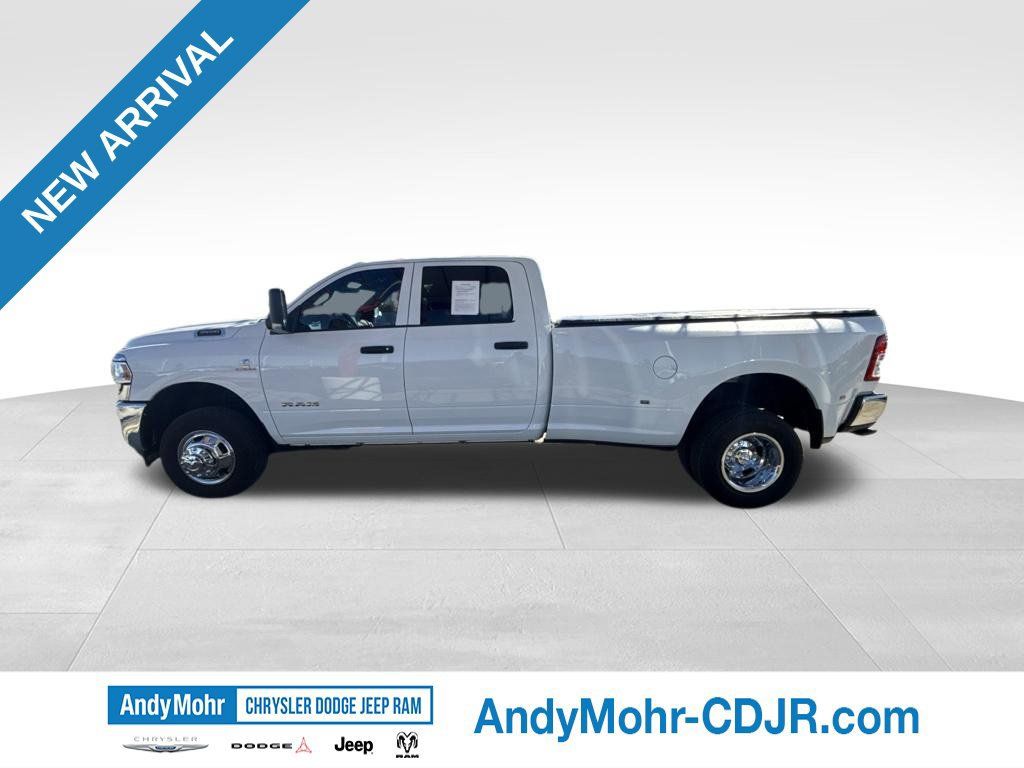 Used 2022 RAM 3500 Tradesman AWD/4WD image 6
