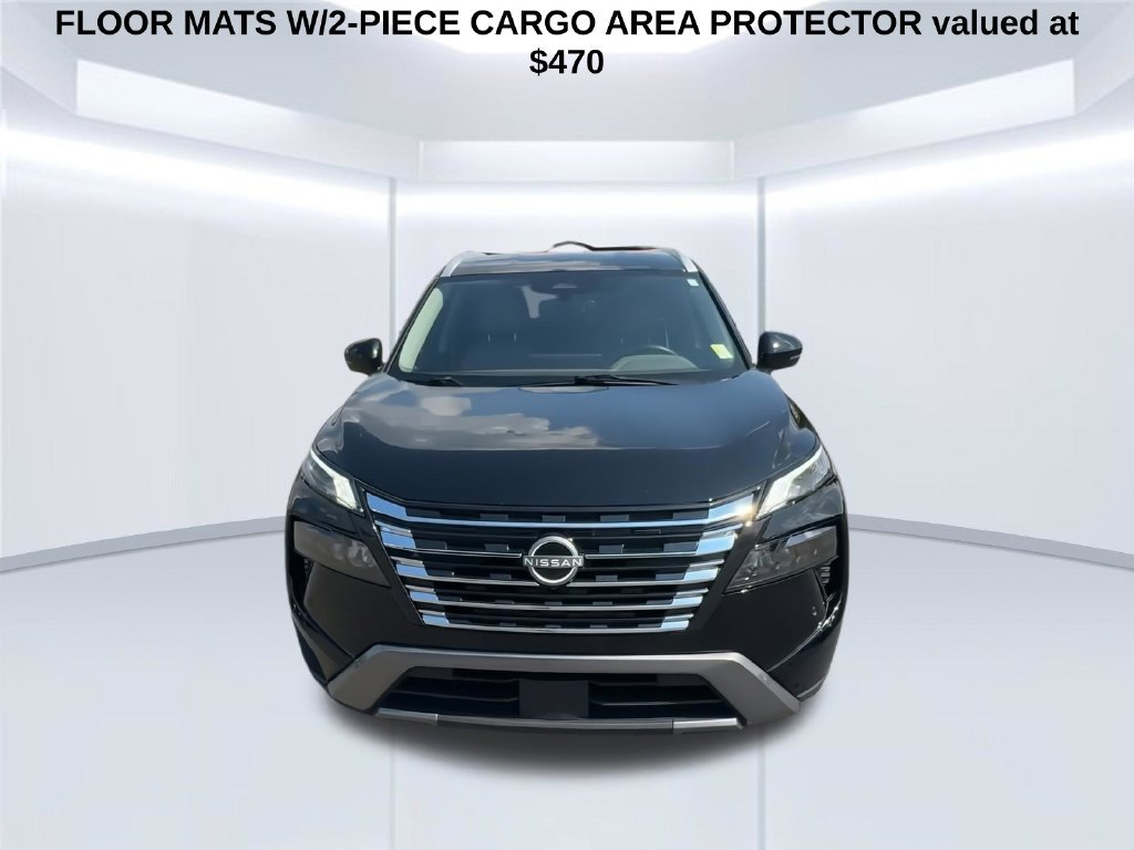 Used 2025 Nissan Rogue SL FWD image 4