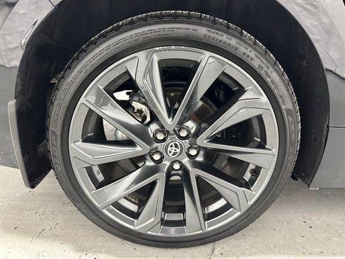 Used 2025 Toyota Corolla SE image 63