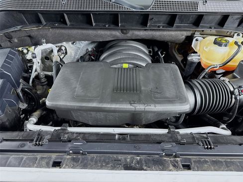 Used 2022 Chevrolet Silverado 1500 RST w/ Convenience Package II AWD/4WD image 31