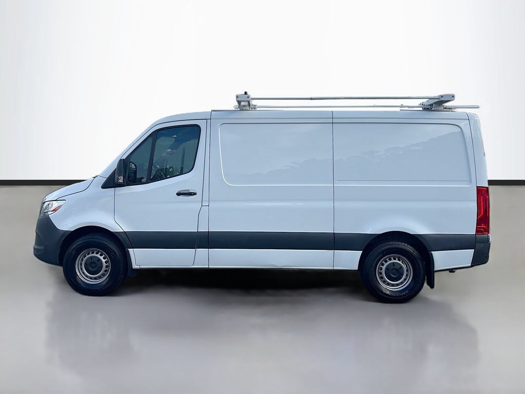 Used 2021 Mercedes-Benz Sprinter 1500 image 6