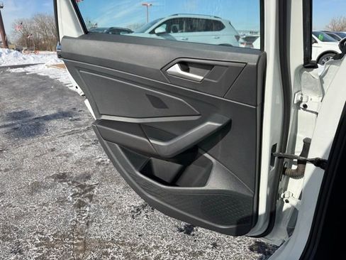 Used 2023 Volkswagen Jetta SEL image 20