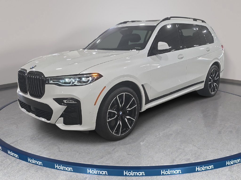 Used 2022 BMW X7 xDrive40i w/ M Sport Package AWD/4WD image 1
