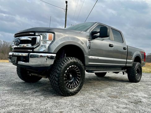 Used 2021 Ford F250 XL w/ STX Appearance Package image 21