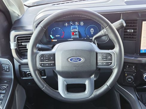 Used 2026 Ford F250 Lariat AWD/4WD image 21