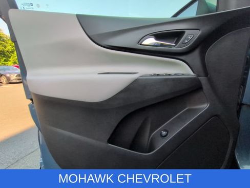 Certified 2024 Chevrolet Equinox LT AWD/4WD image 22