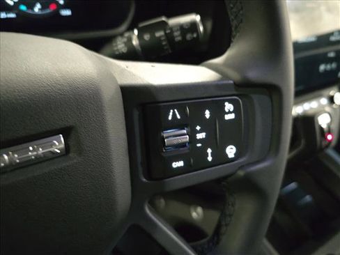 New 2026 Land Rover Defender 110 S image 19