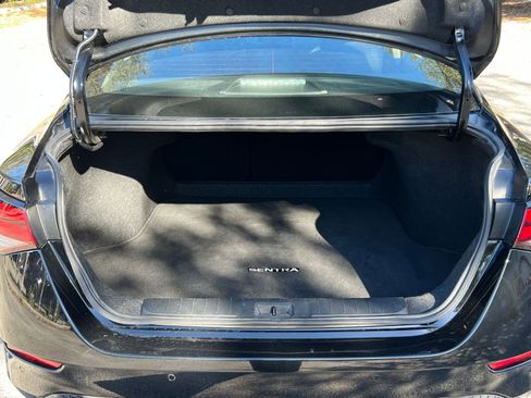 Used 2024 Nissan Sentra SV image 24