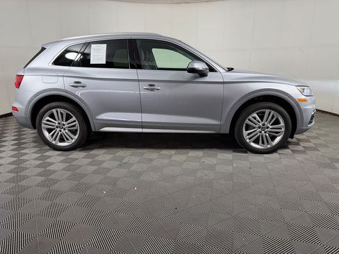Used 2018 Audi Q5 Prestige w/ Prestige Package AWD/4WD image 8