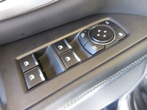 Certified 2025 Ford Expedition Max Platinum image 10