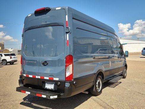 Used 2020 Ford Transit 250 148 High Roof Extended RWD image 4